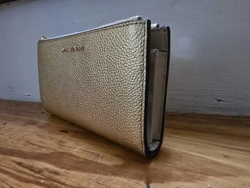 Adele Metallic Pebbled Leather Smartphone Wristlet