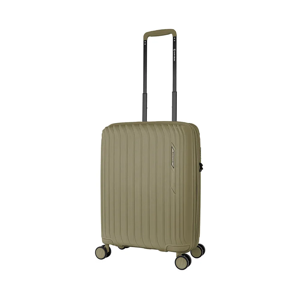 ALAIN DELON AD-1016 20" Polypropylene Double-Wheel Expandable Hard Case Spinner - Green