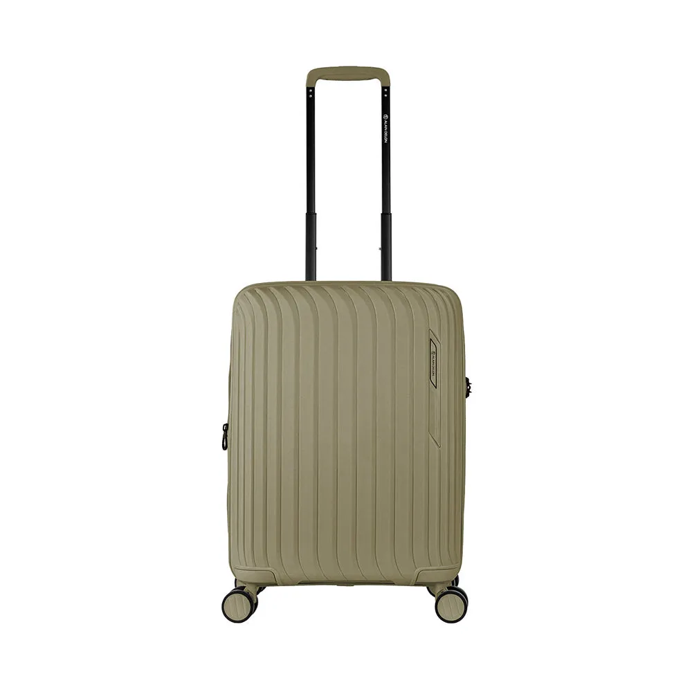 ALAIN DELON AD-1016 20" Polypropylene Double-Wheel Expandable Hard Case Spinner - Green