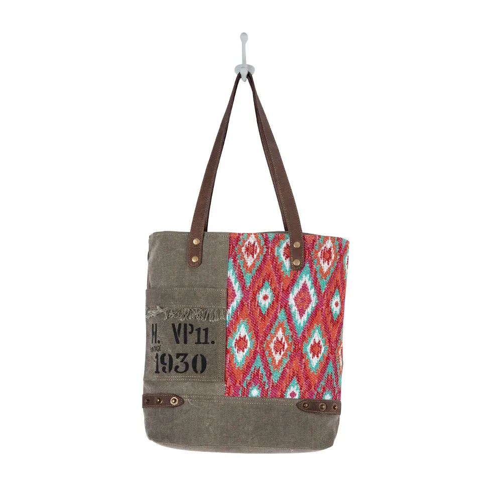 High Trails VP11 Tote Bag