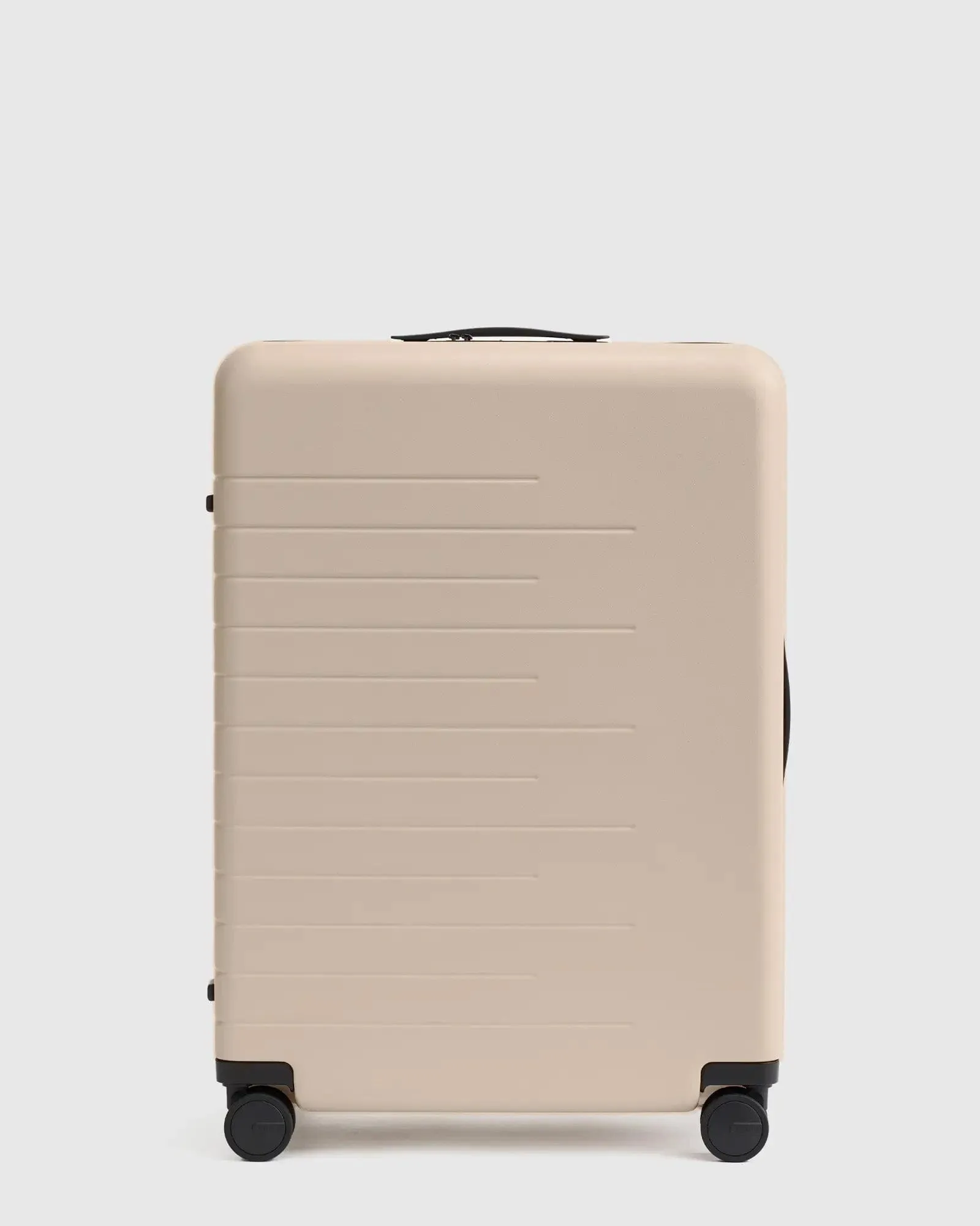 Quince Carry-on 21" Hard Shell Suitcase