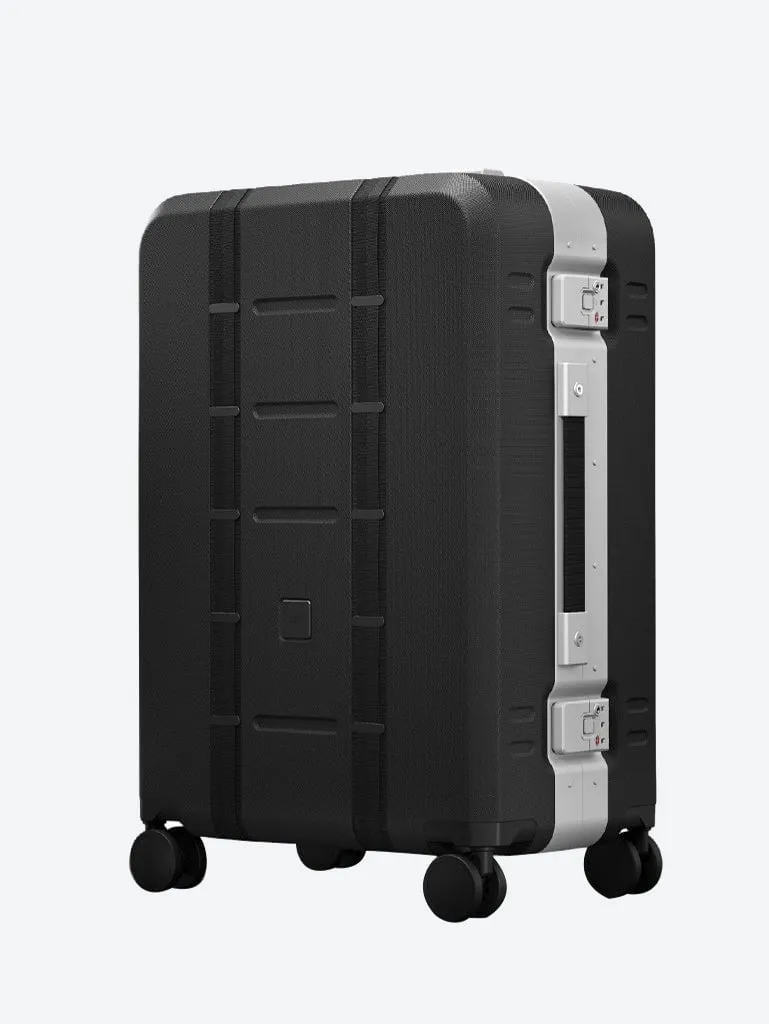 RAMVERK PRO CHECK-IN LUGGAGE MEDIUM SILVER