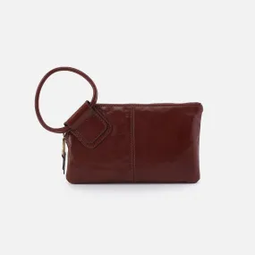 Sable Wristlet In Polished Leather - Chocolate