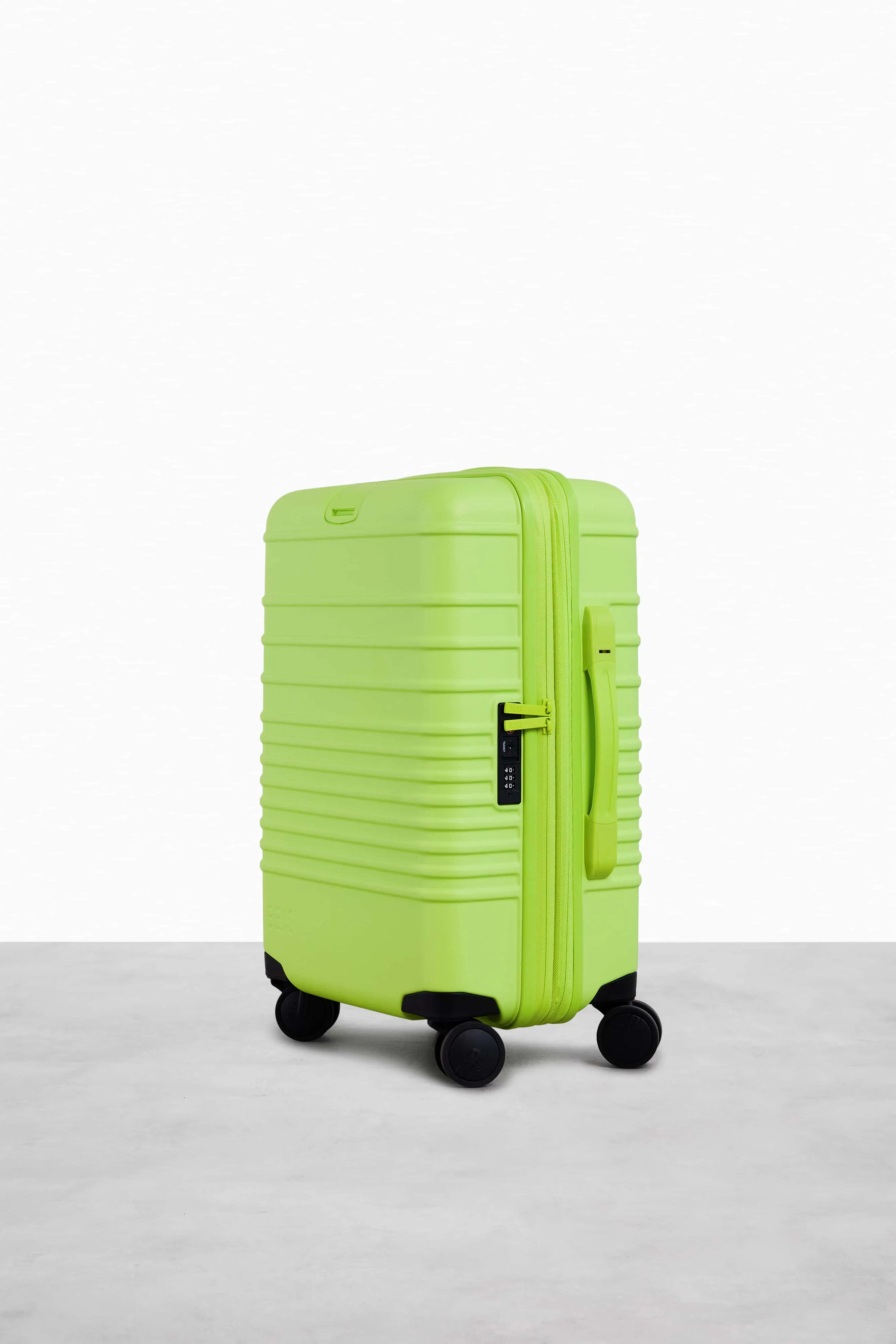 The Carry-On Roller in Citron