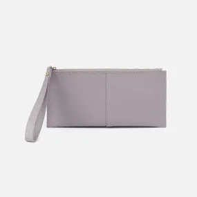 Vida Large Pouch In Micro Pebbled Leather - Morning Dove Grey